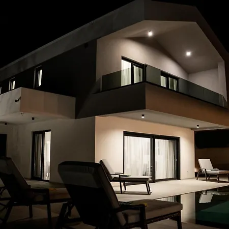 Istra Relax Smaragd Rebici